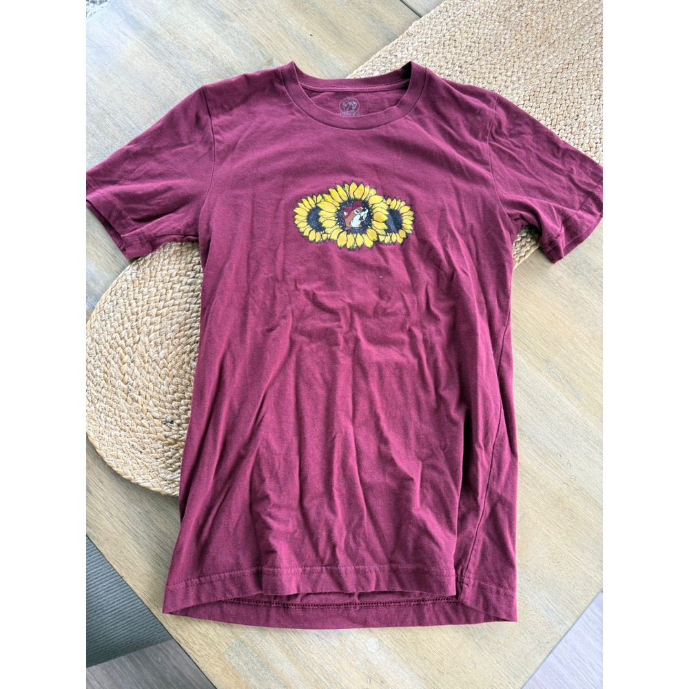 Buc-ee's Sunflower Graphic T-Shirt Maroon Small Short Sleeve Texas Souvenir